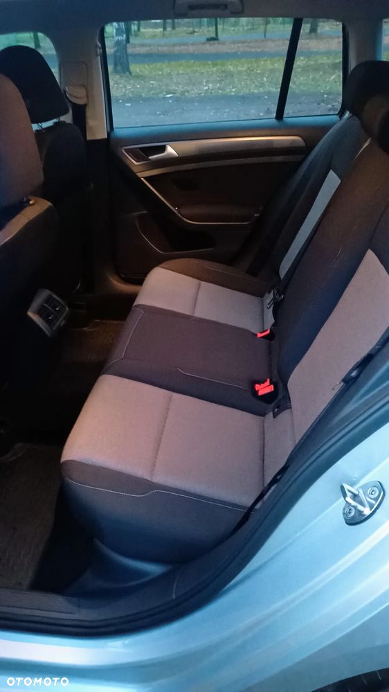 Volkswagen Golf VII 1.6 TDI BMT Trendline DSG - 16