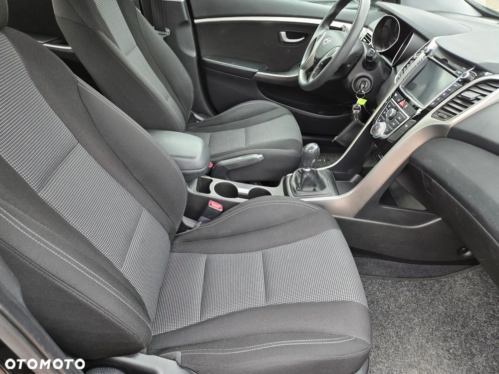Hyundai i30 - 15
