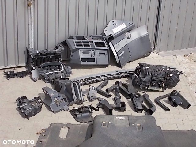 RENAULT GAMA T RANGE KOKPIT PRZEKŁADKA Z ANGLIKA - 4
