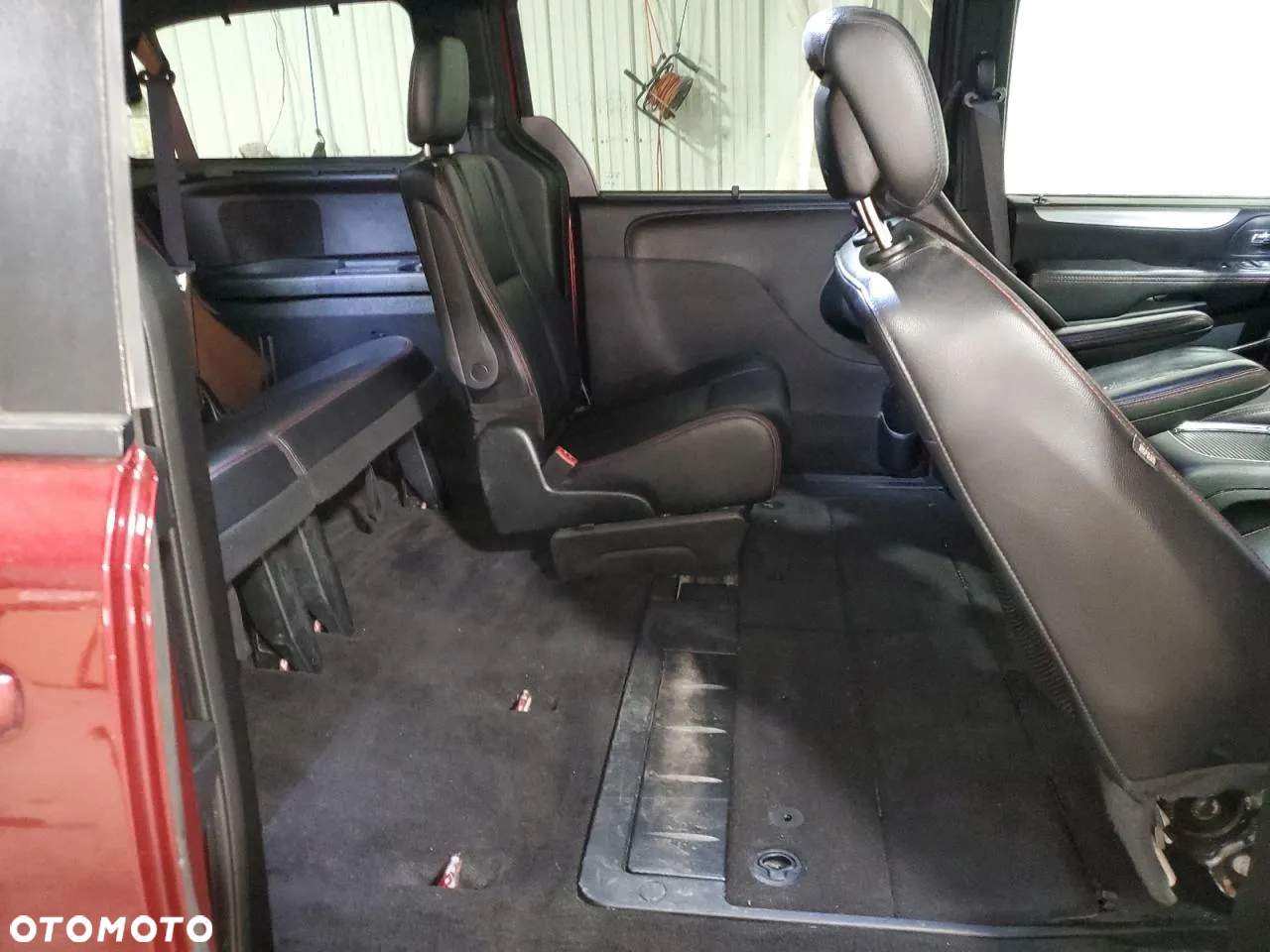Dodge Grand Caravan 3.6 R/T - 27