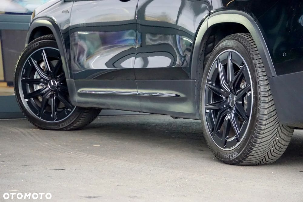 Mercedes-Benz GLB AMG 35 4Matic AMG Speedshift DCT 8G - 15