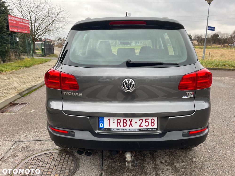 Volkswagen Tiguan 2.0 TDI BlueMot Trend&Fun - 9