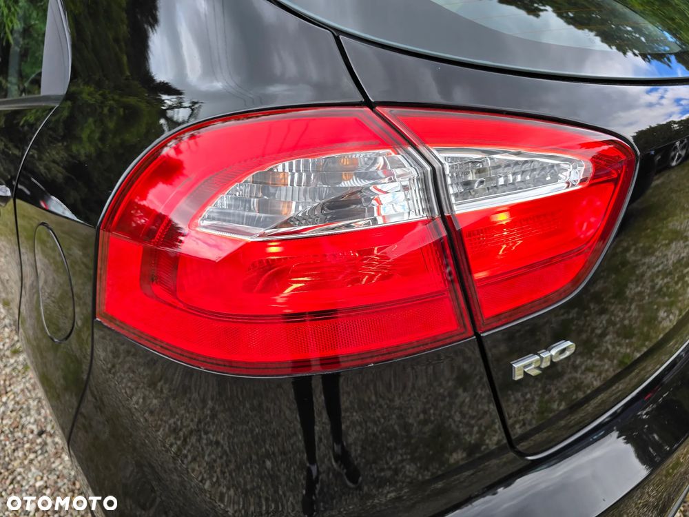 Kia Rio 1.4 Edition 7 - 13