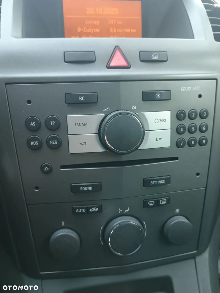 Opel Zafira 1.9 CDTI Enjoy - 18