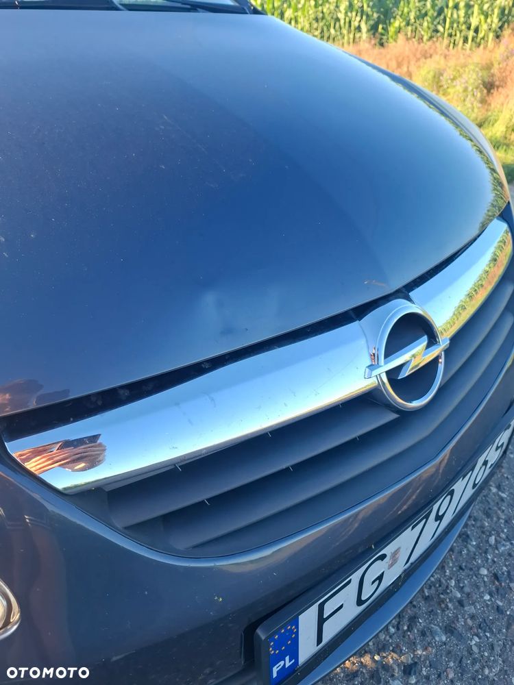 Opel Corsa 1.2 16V Enjoy - 5