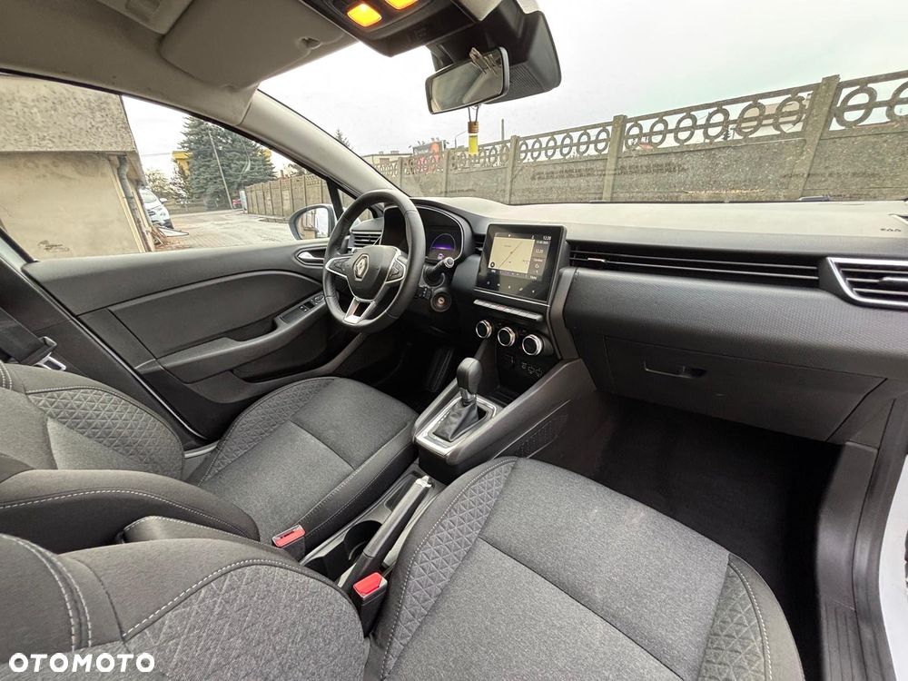 Renault Clio 1.6 E-TECH Equilibre - 29