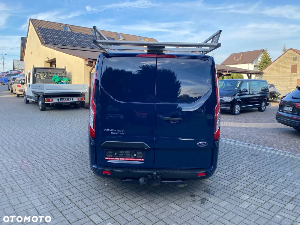 Ford TRANSIT CUSTOM - 6
