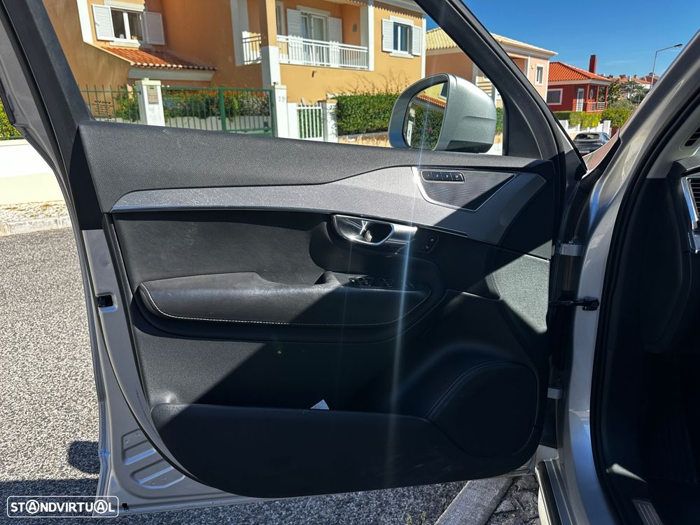 Volvo XC 90 - 19