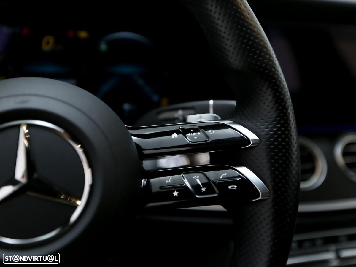 Mercedes-Benz E 300 de 4Matic T 9G-TRONIC AMG Line - 26