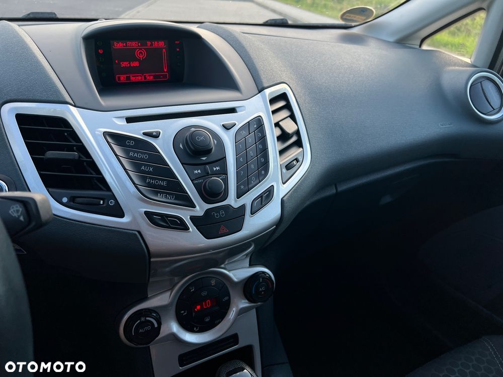 Ford Fiesta 1.4 Gold X - 17