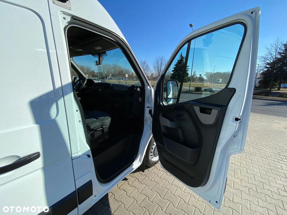 Renault MASTER 2,3 DCI 135KM L2H2 ŚREDNIAK ZABUDOWA WARSZTATOWA SORTIMO - 37