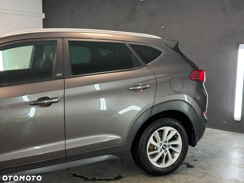 Hyundai Tucson 1.6 GDI BlueDrive GO 2WD - 5