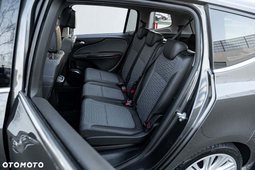 Opel Zafira 1.4 T Cosmo - 19