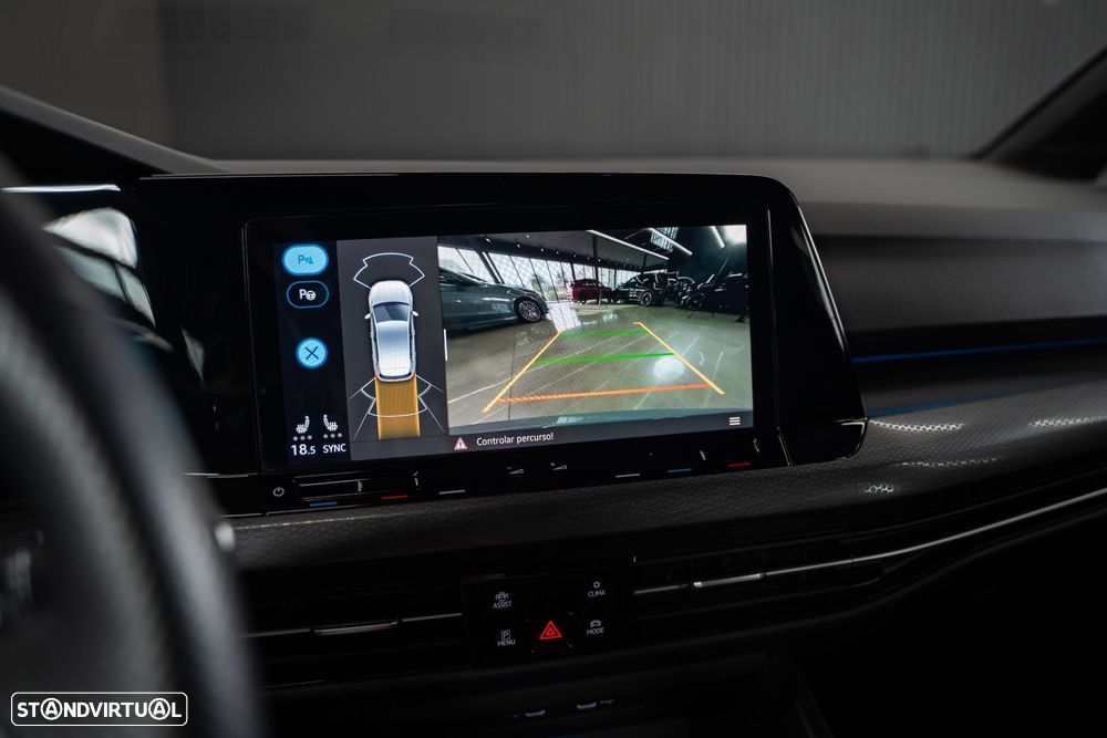 VW Golf 2.0 TDI GTD DSG - 25