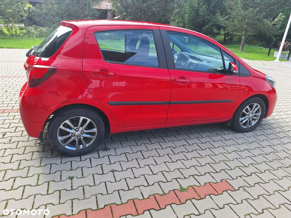 Toyota Yaris 1.33 Active EU6 - 25