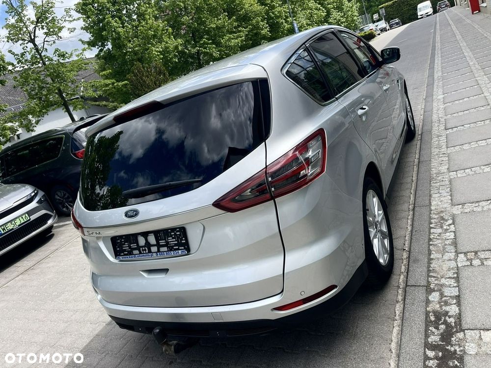 Ford S-Max - 7