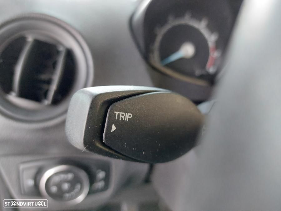 Ford Tourneo Courier 1.5 TDCi Ambiente - 14