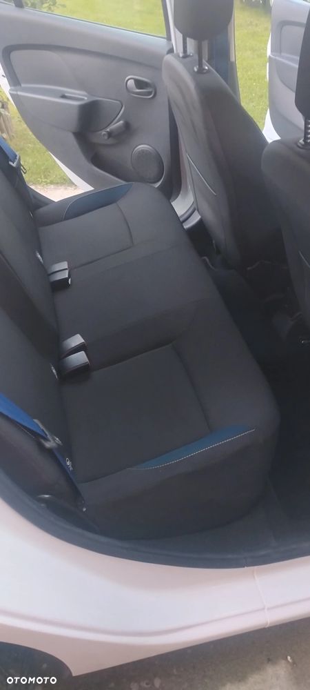 Dacia Sandero 1.2 16V Access EU6 - 15