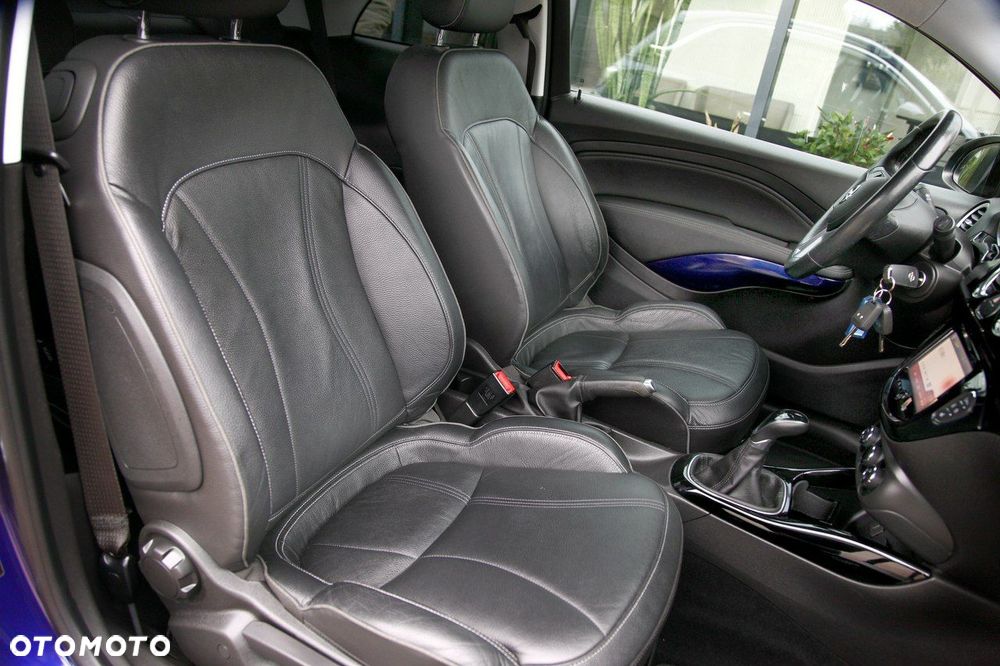 Opel Adam - 17