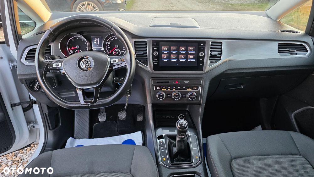 Volkswagen Golf Sportsvan 1.5 TSI ACT OPF Highline - 21