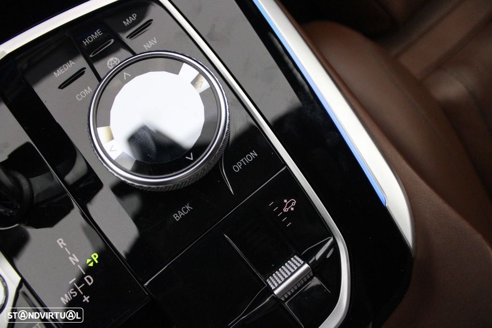 BMW X5 45 e xDrive Pack M - 43