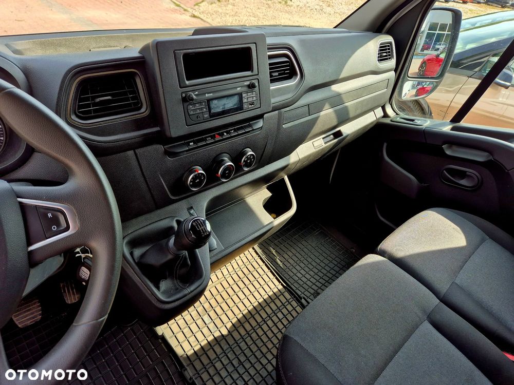 Renault Master - 13