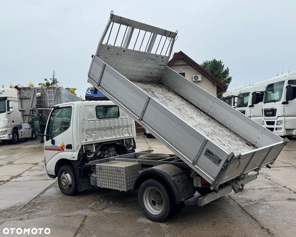 Toyota DYNA 150 3.0 Wywrotka DMC 3500 kg - 2
