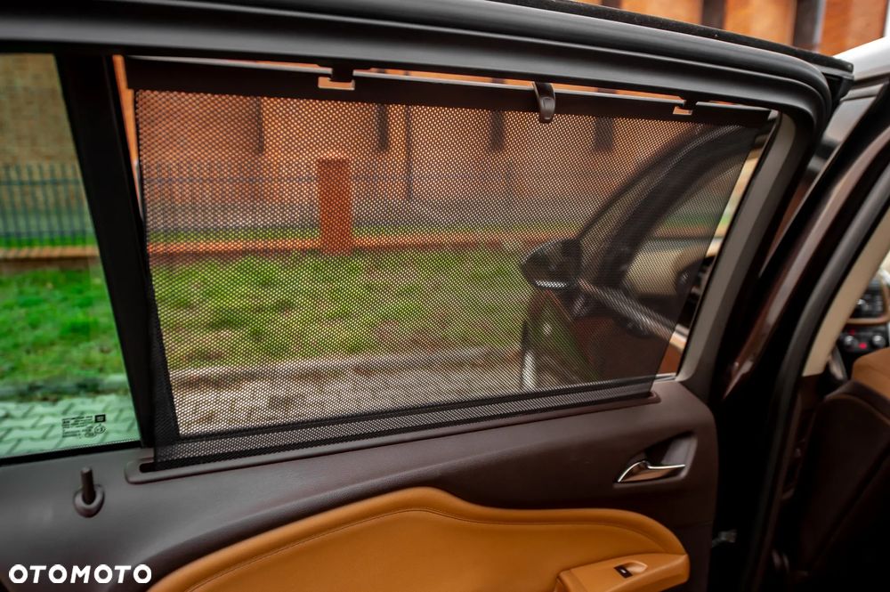 Opel Zafira Tourer 2.0 CDTI Sport - 22