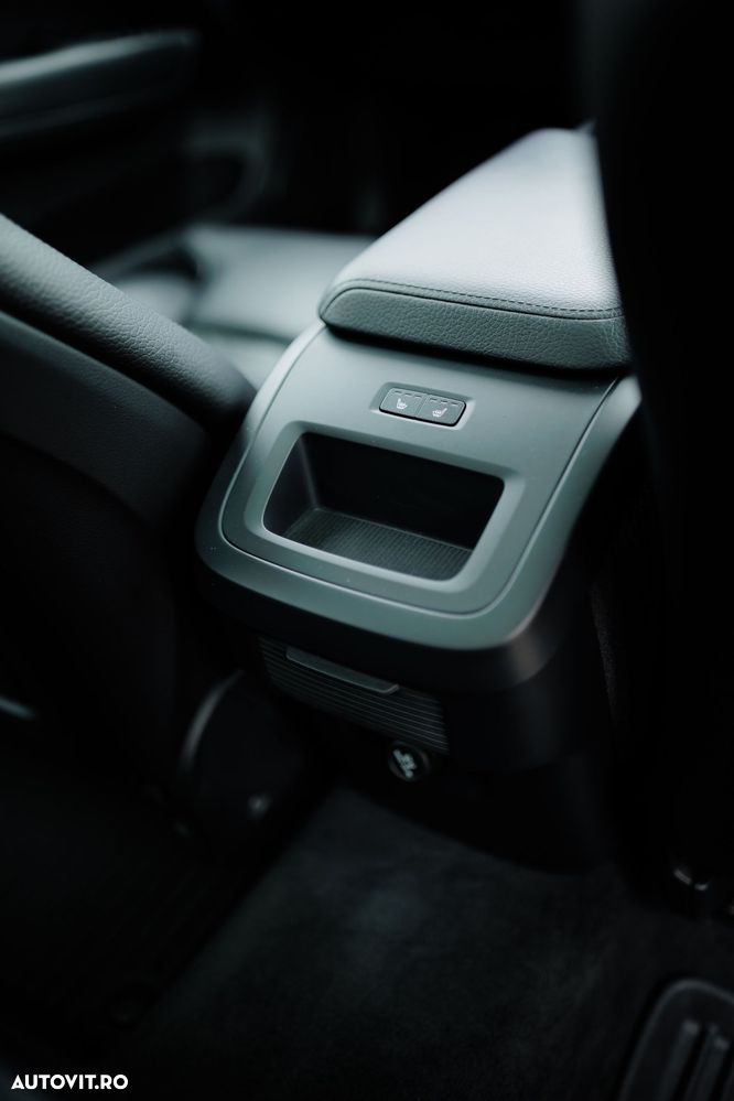 Volvo XC 60 B4 D AWD Geartronic Inscription - 8