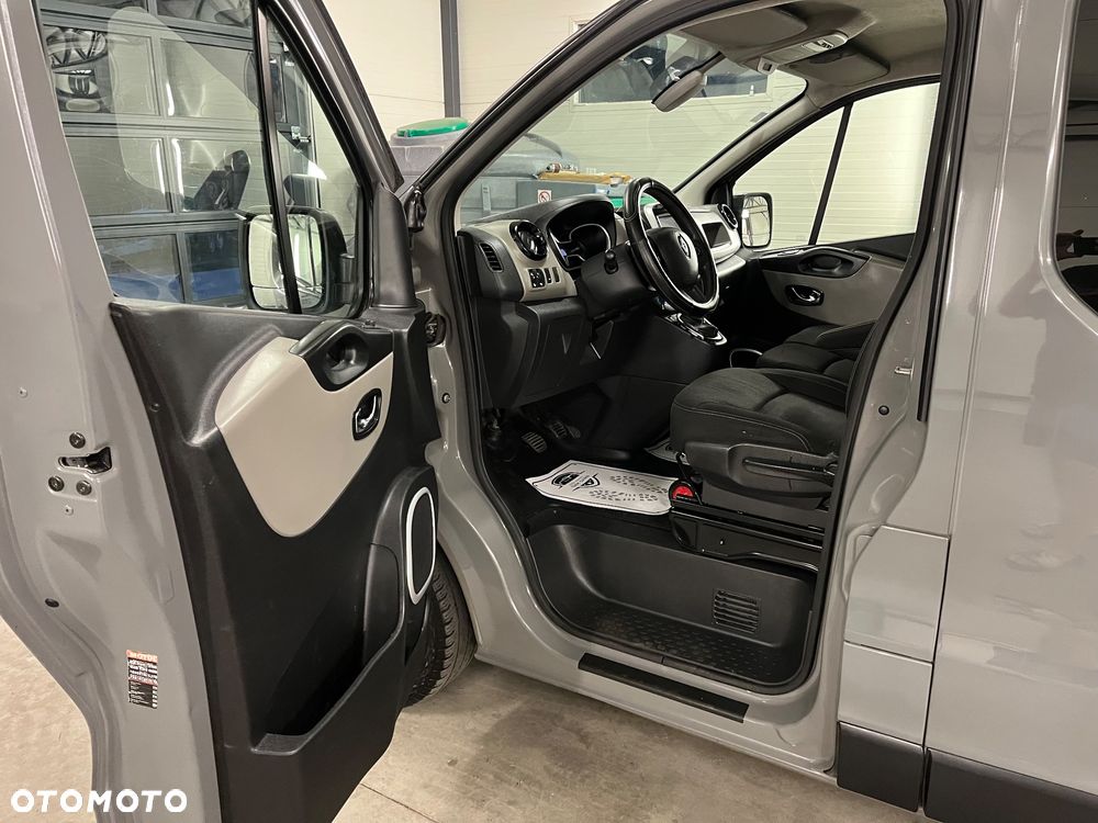 Renault Trafic - 11