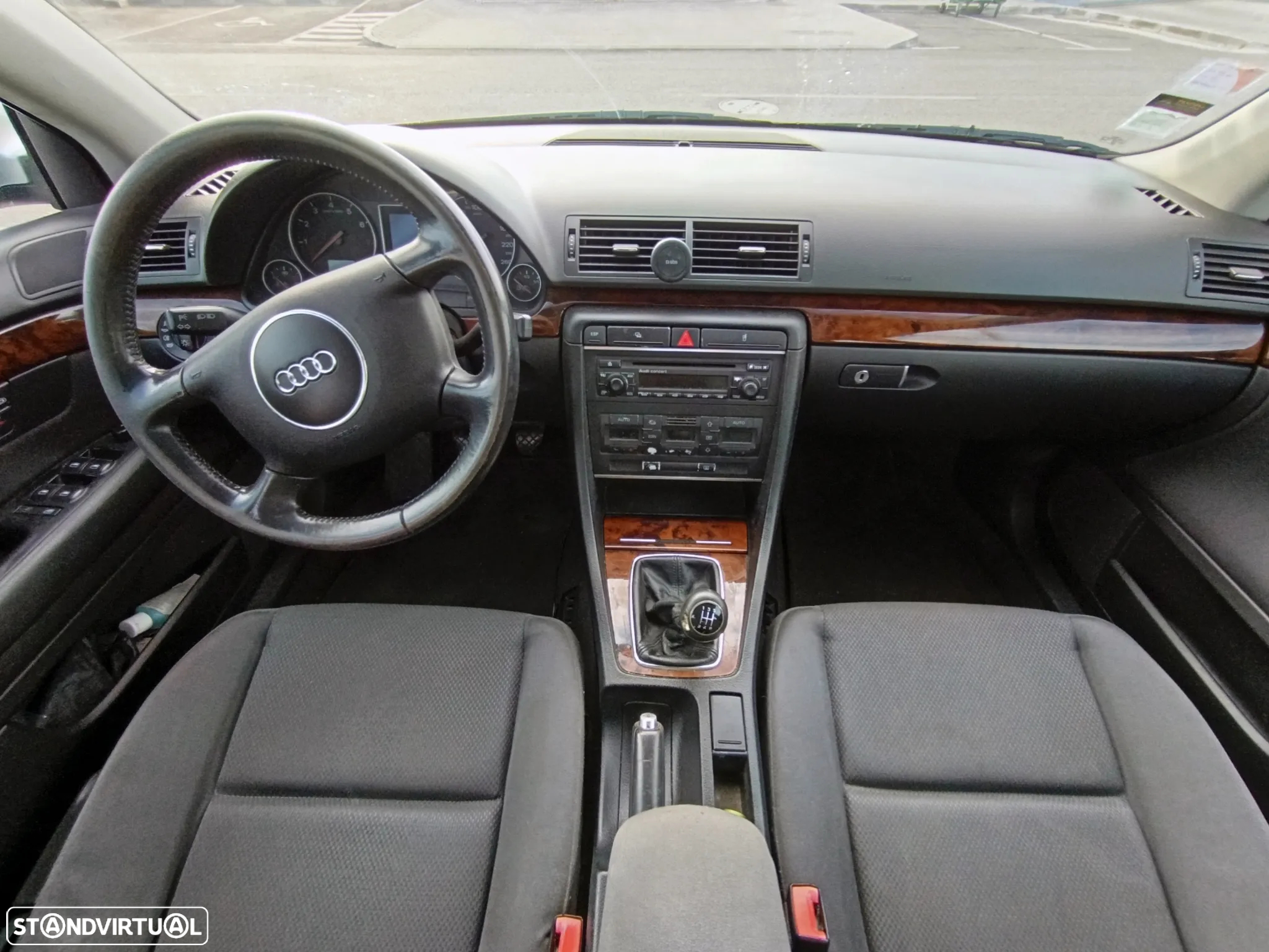 Audi A4 1.6 - 8