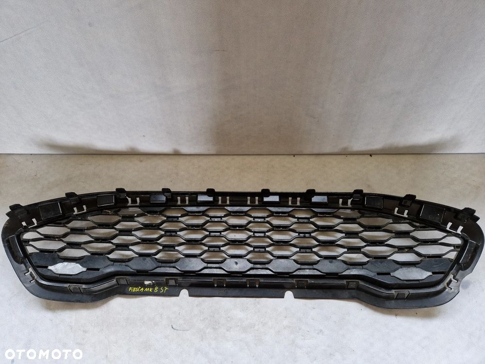 Ford Fiesta Mk 8 Atrapa Grill ST - 2