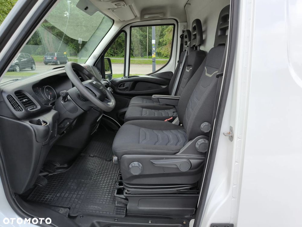 Iveco Daily - 32