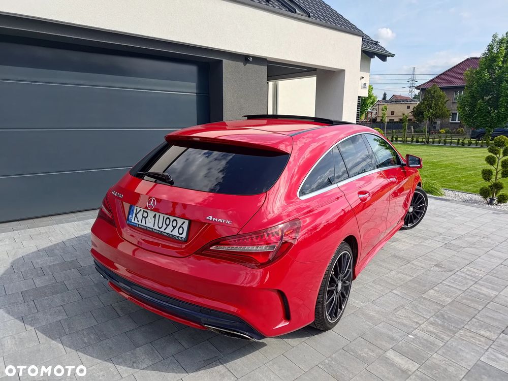 Mercedes-Benz CLA 250 4-Matic AMG Line - 4