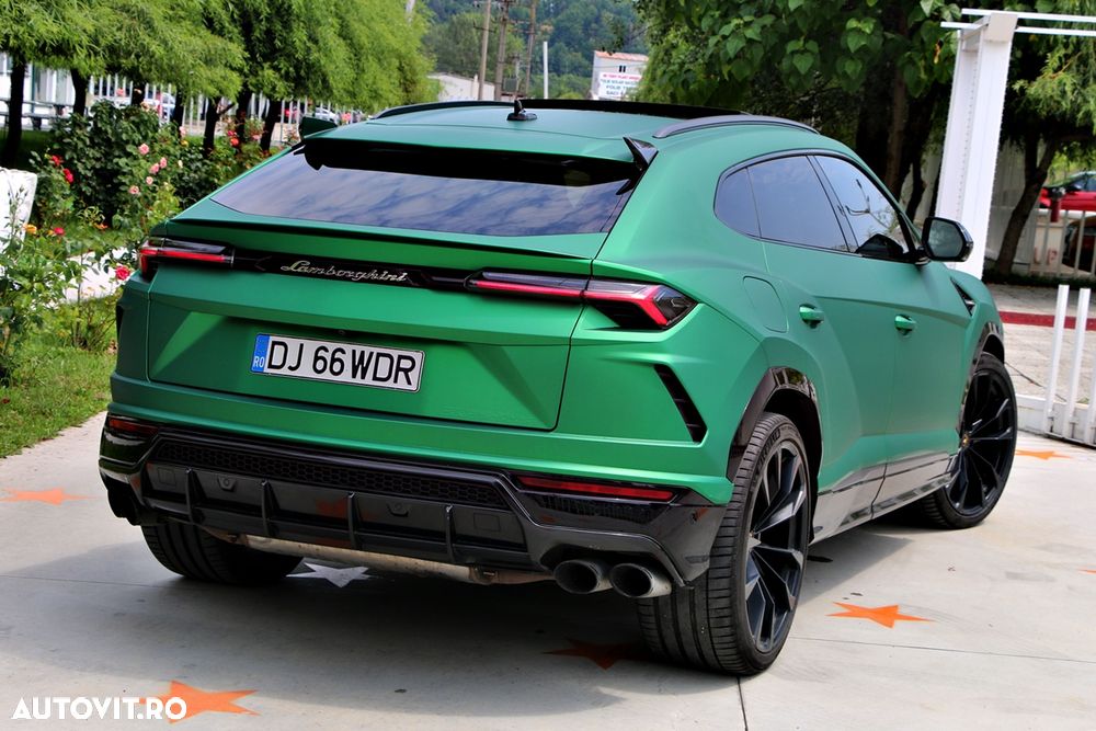 Lamborghini URUS - 6