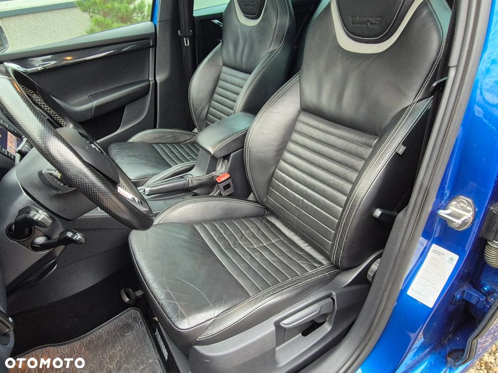 Skoda Octavia 2.0 TDI DSG RS - 13