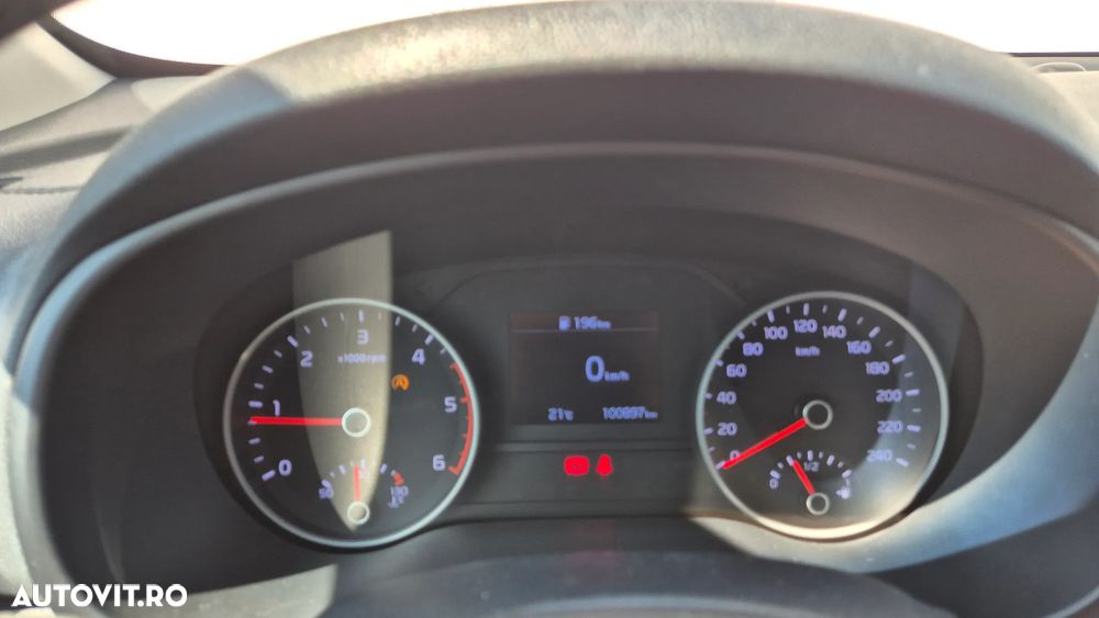 Kia Sportage 1.6 DSL 6MT HP 4x2 Plus - 14