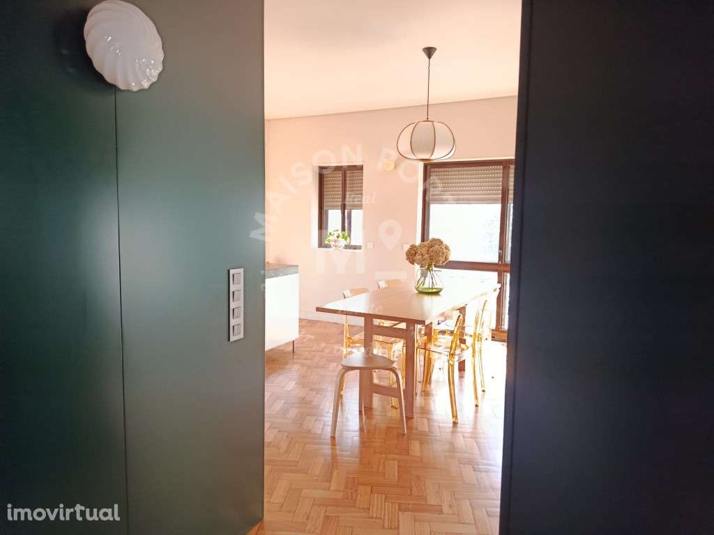 Apartamento T2 Open Space totalmente remodelado por arquiteto
Mobi... - Grande imagem: 3/18