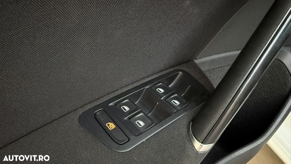 Volkswagen Golf - 27