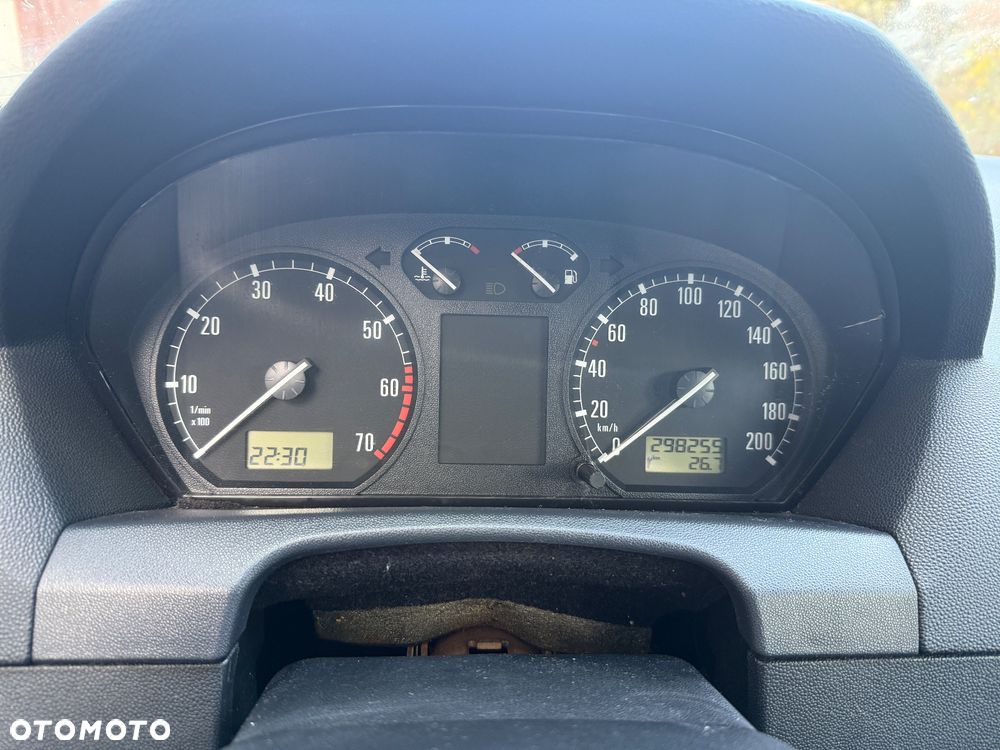 Skoda Fabia 1.4 16V Comfort - 11