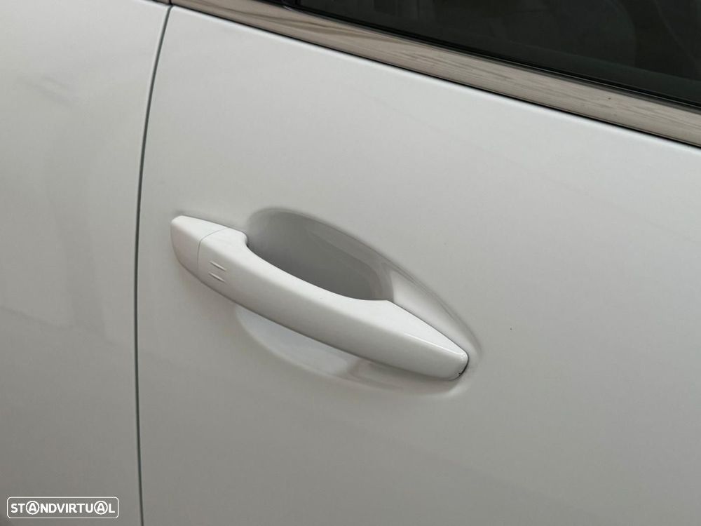 Peugeot 5008 1.5 BlueHDi GT Line EAT8 - 14