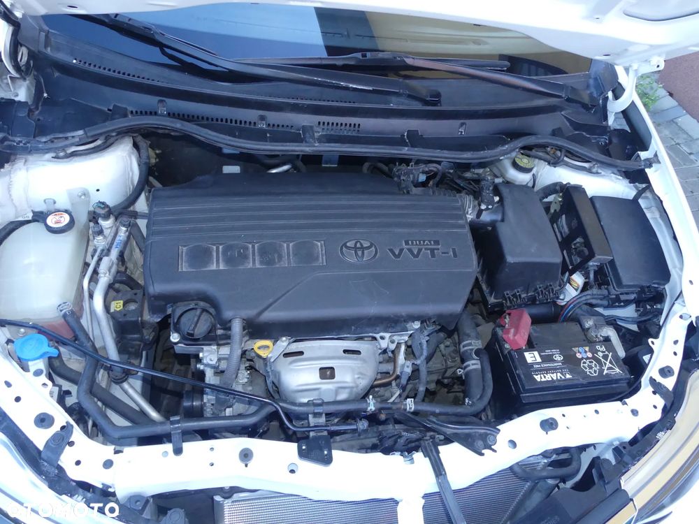 Toyota Auris 1.33 VVT-i Premium - 15