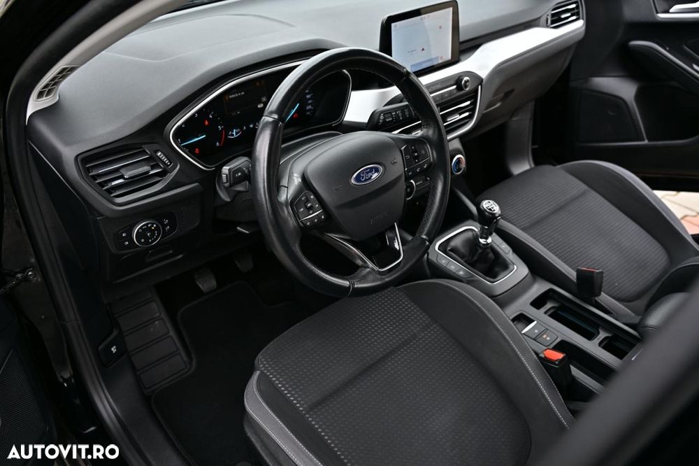 Ford Focus 1.5 EcoBlue Start-Stopp-System TREND - 10