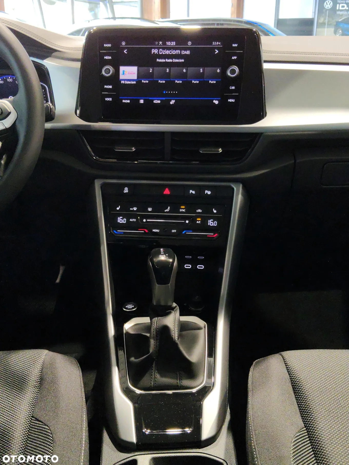 Volkswagen T-Roc 1.5 TSI Life Plus DSG - 15