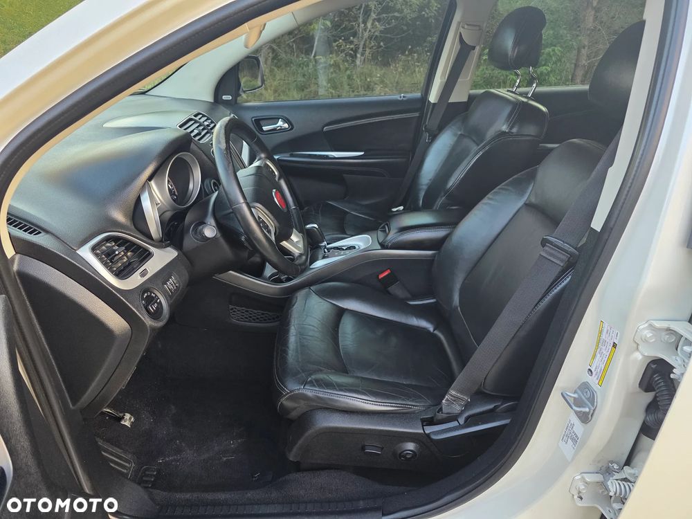 Fiat Freemont 2.0 Multijet 16V DPF Automatik Allrad Lounge - 29