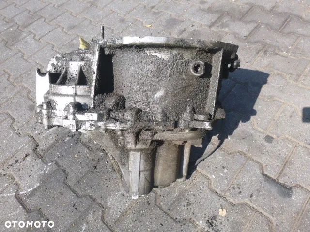 MANUALNA SKRZYNIA BIEGÓW RENAULT MEGANE II 1.9 DCI 8200156391 - 10
