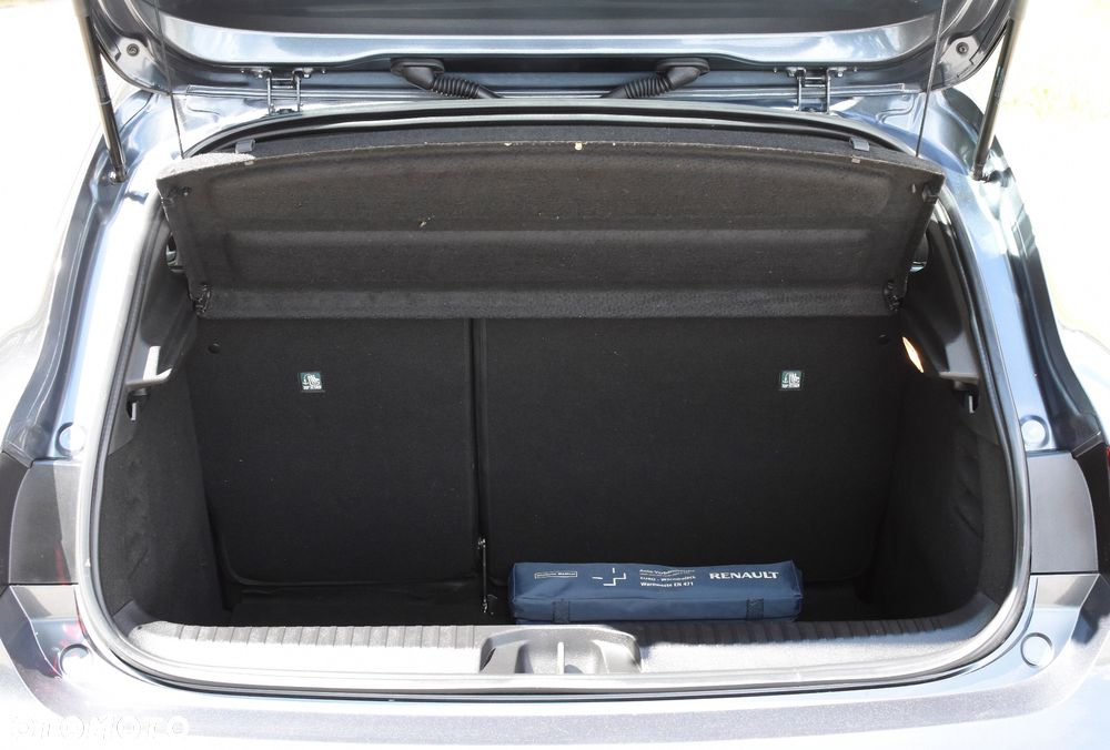 Renault Clio TCe 90 EVOLUTION - 24