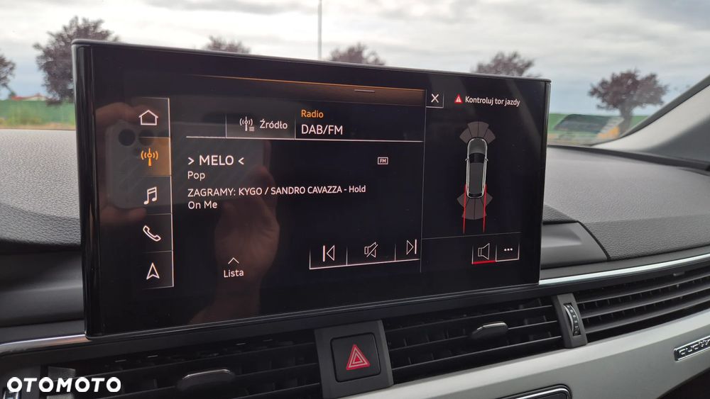 Audi A4 Avant 45 TFSI quattro S tronic - 11