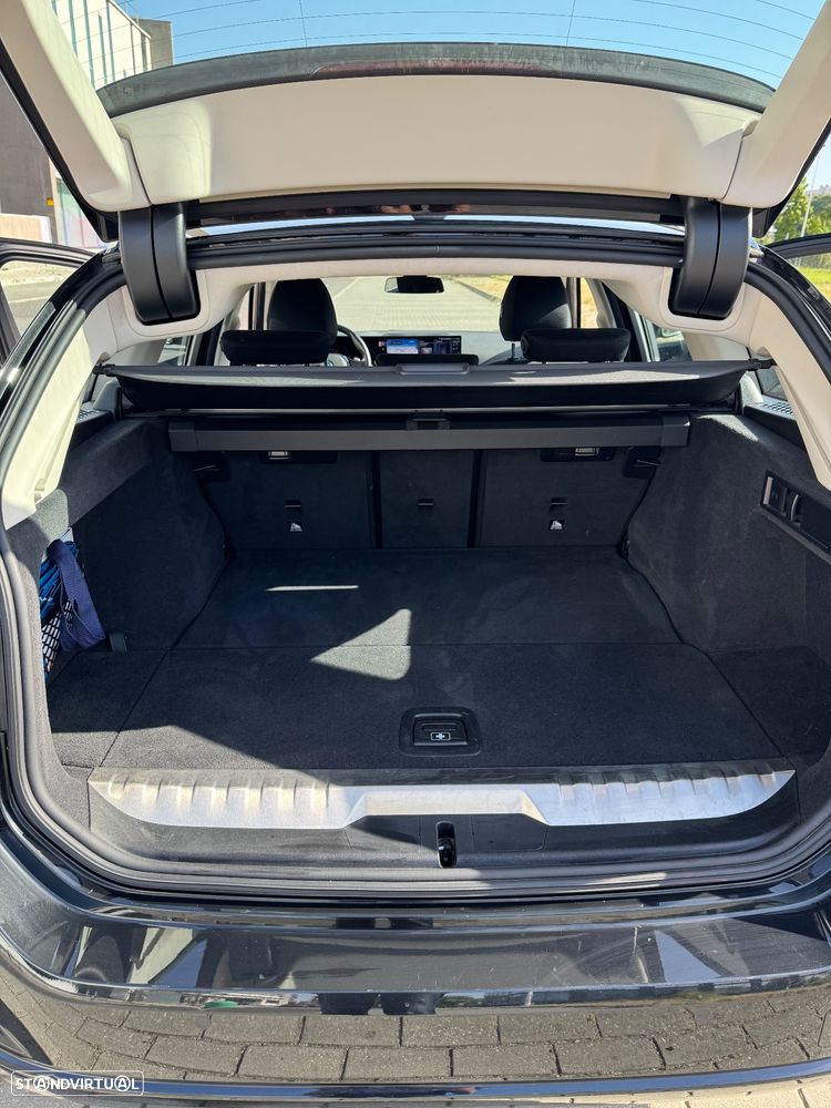BMW 320 e Aut. - 12