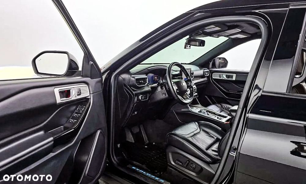 Ford Explorer 3.0 EcoBoost PHEV 4WD Platinum - 11